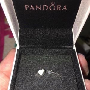 Pandora ring